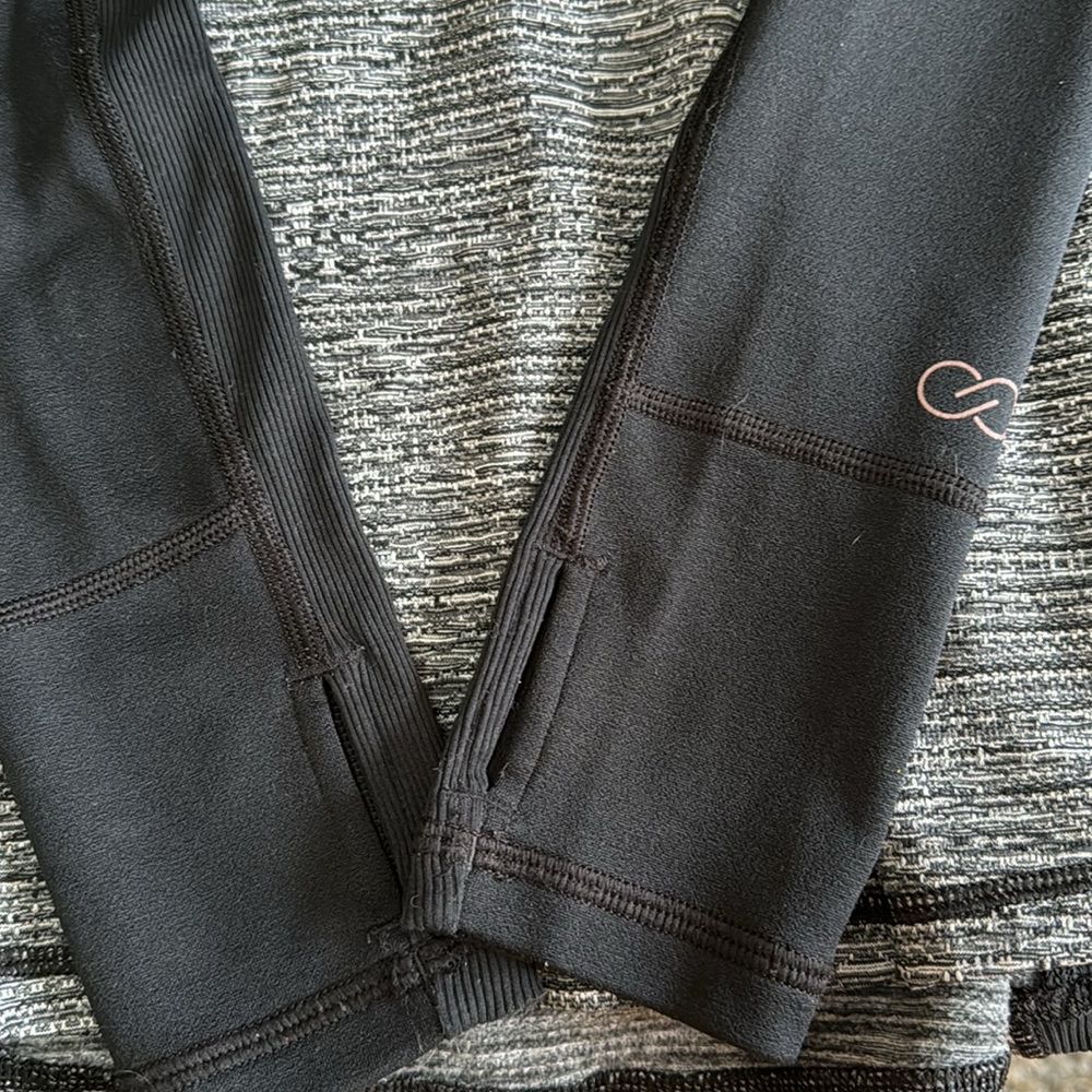 CALIA 3-quarter zip - Picture 7 of 7